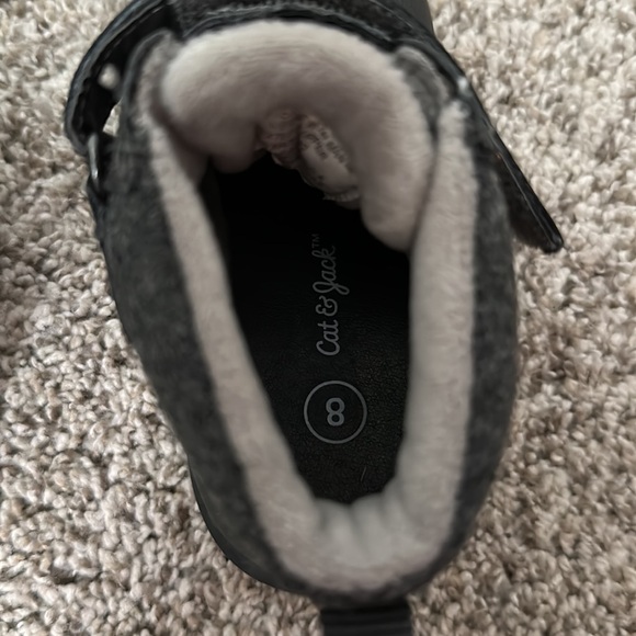 Cat & Jack Toddler boy boots size 8 - Picture 5 of 6